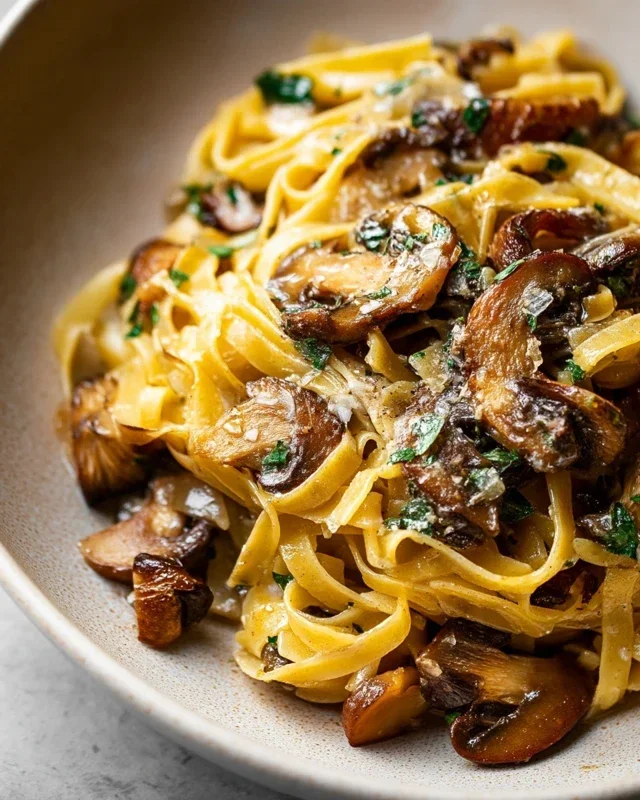 Garlic Mushroom Pasta